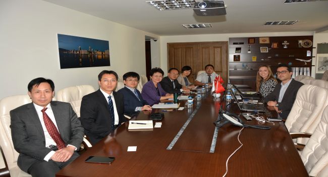 ÇİNLİ YETKİLİLER ENERJİ YATIRIMLARI İÇİN İZMİR’DE