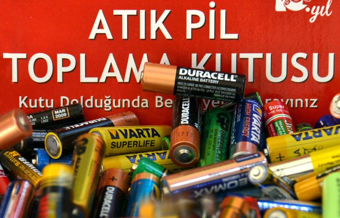 Çöpe değil kumbaraya!
