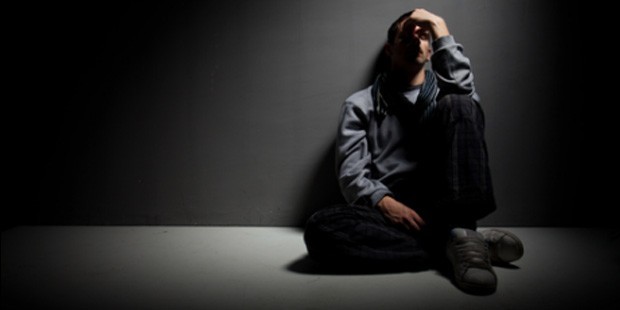 OMURGA SORUNU DEPRESYON SEBEBİ