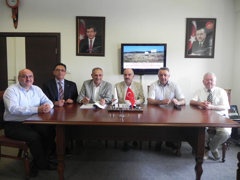 Ödemiş OSB’nin alt yapı ihalesi sözleşmesi imzalandı