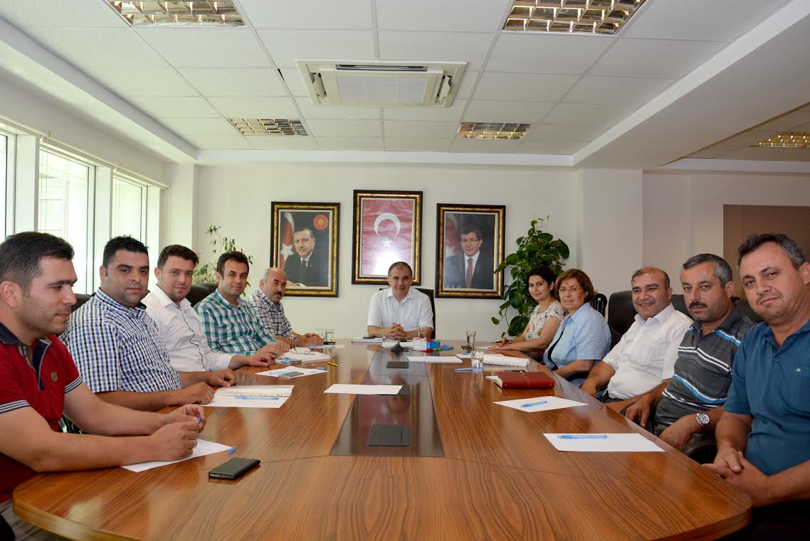 AK Parti İzmir’de ilçelerle koordinasyon toplantıları başladı