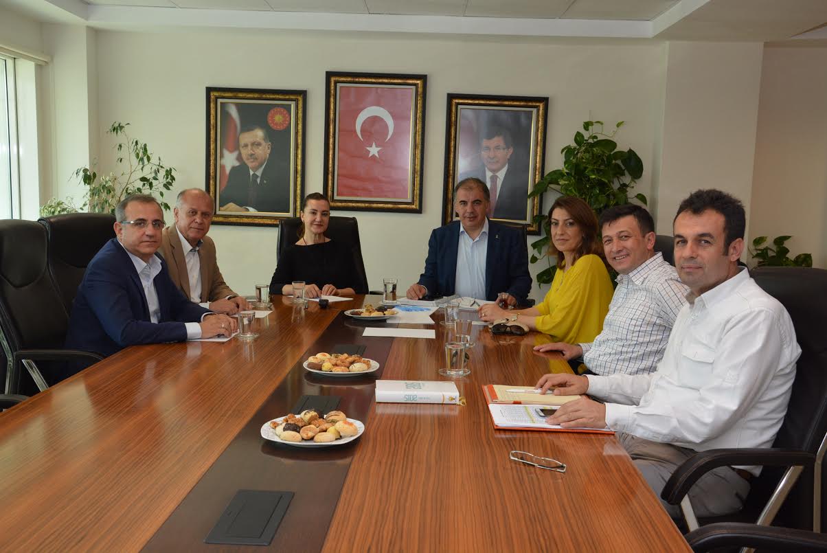 AK Parti İzmir milletvekilleri istişare toplatısında buluştu