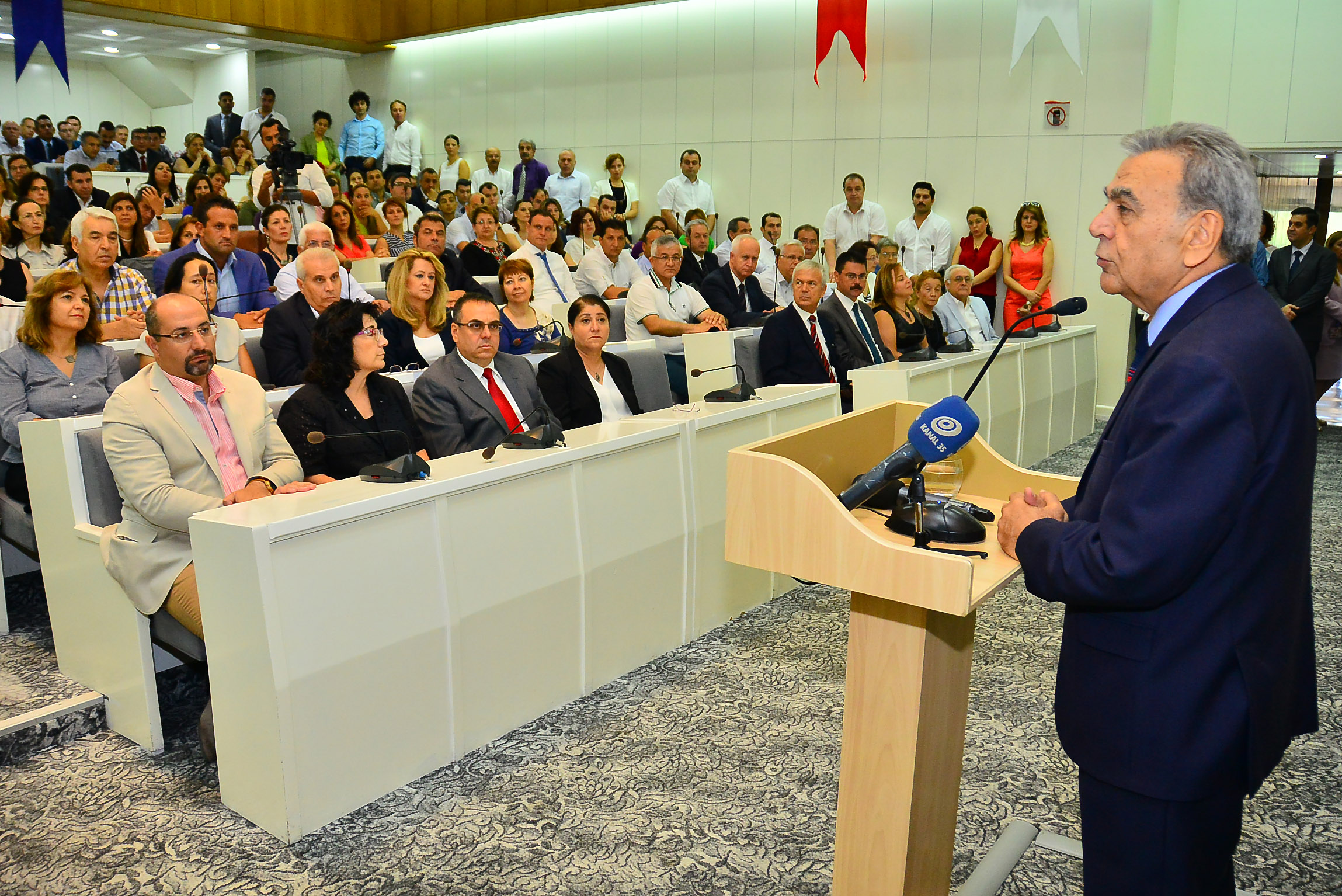 “Dik duracağız”