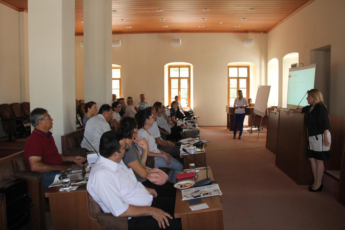DEDEDEN TORUNA 1. URLA ZEYTİNYAĞI HASAT FESTİVALİ