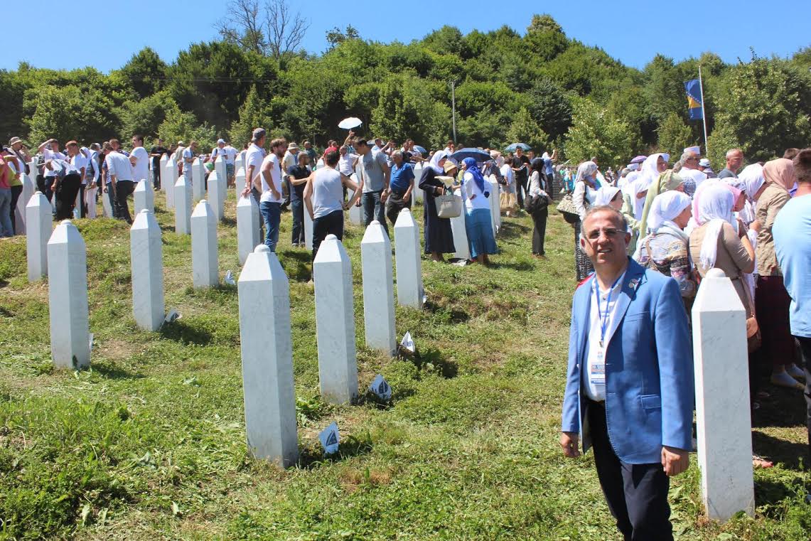 SÜREKLİ; “SREBRENİTSA KATLİAMINI UNUTMAYACAĞIZ, UNUTTURMAYACAĞIZ”