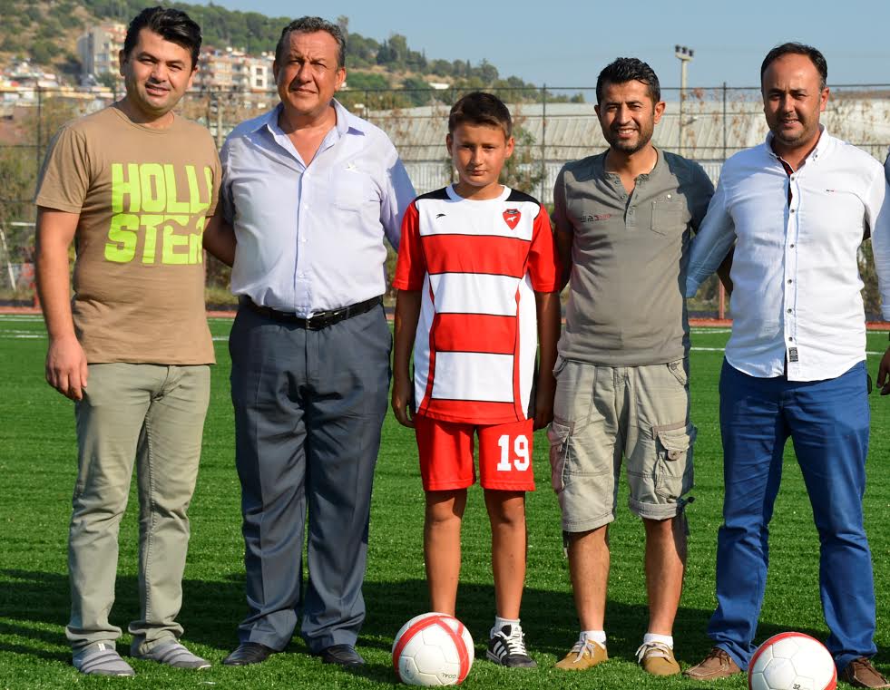 Dikili Belediye Spor’dan milli takıma