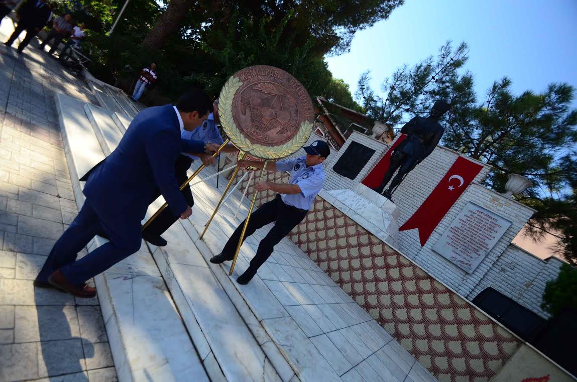 KEMALPAŞA’DA 30 AĞUSTOS ÇOŞKUSU