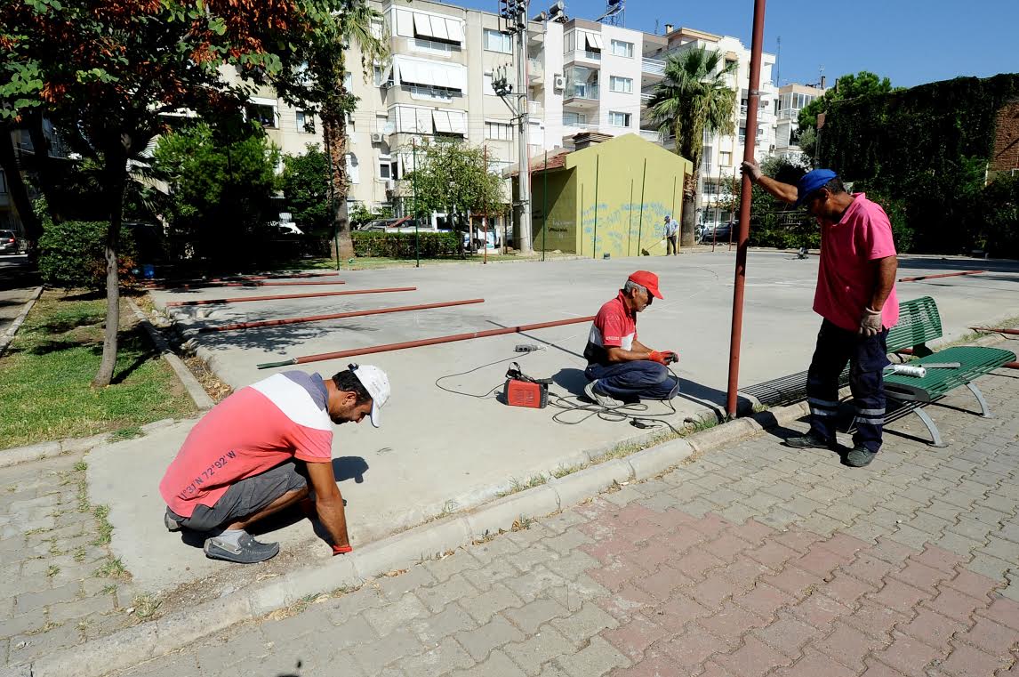 Basketbol sahaları sil baştan