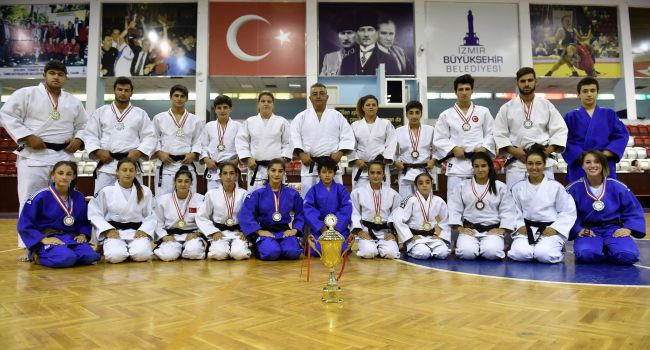 17 Madalyalık “Zafer”
