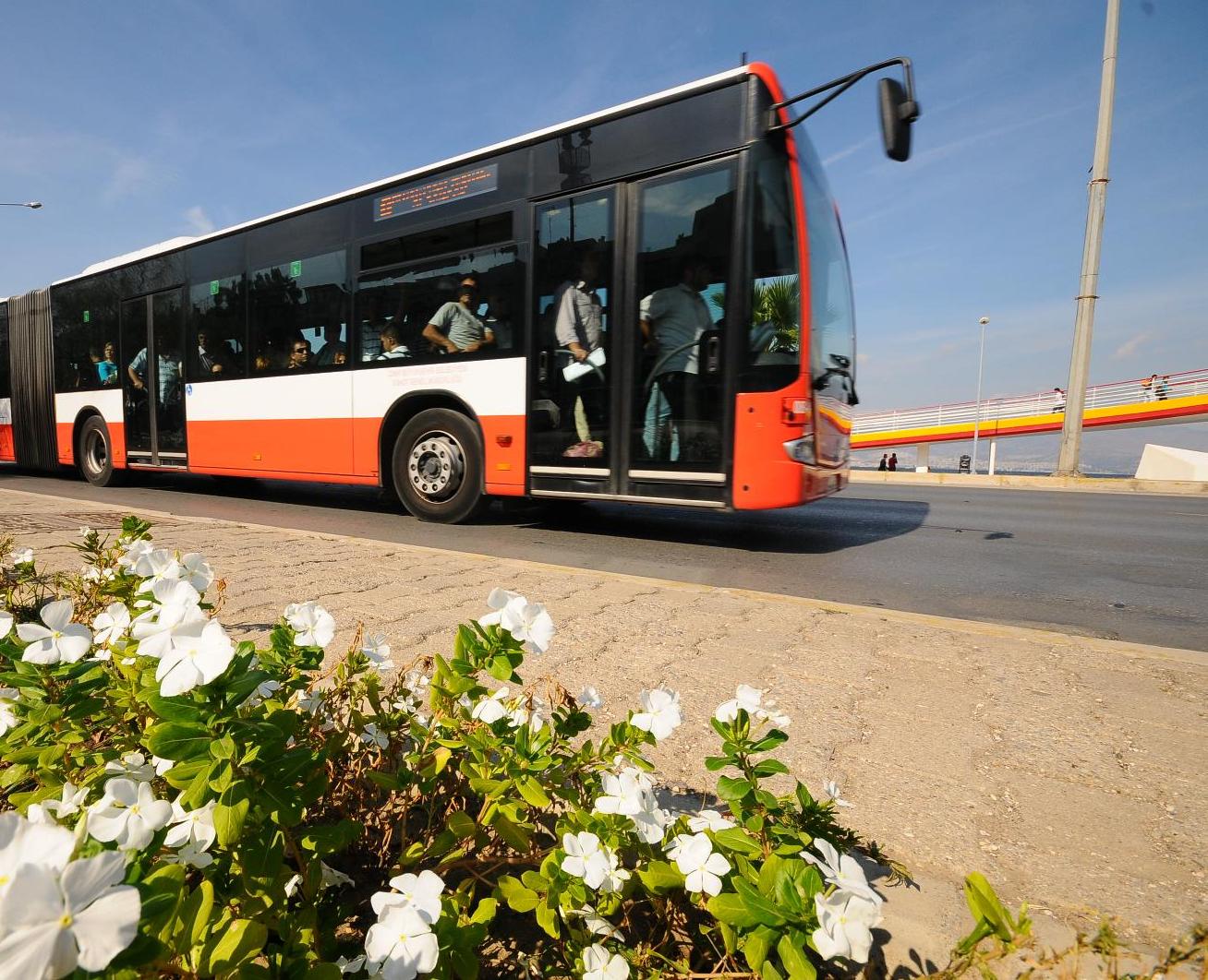 İzmir’de Bayram ulaşımı  yüzde 50 indirimli