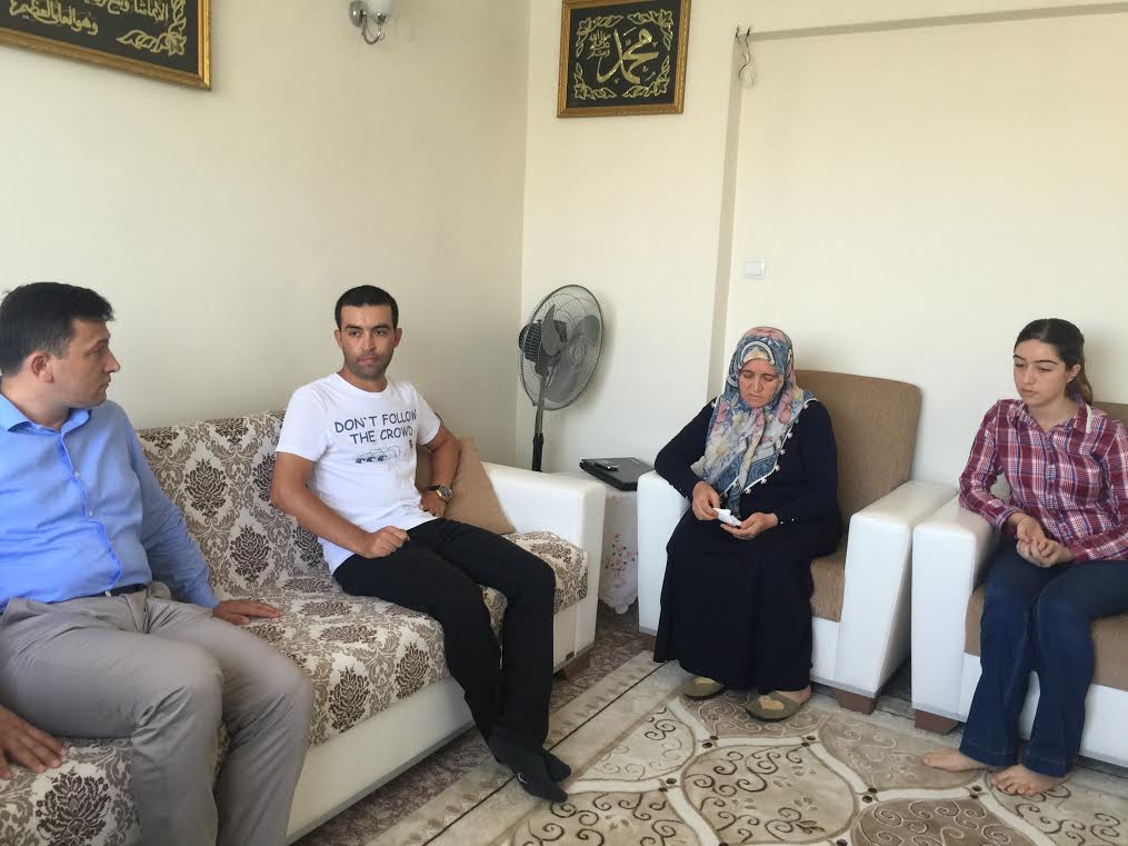 Hamza Dağ’dan Mehmet Emin Kaya’nın Ailesine Taziye Ziyareti