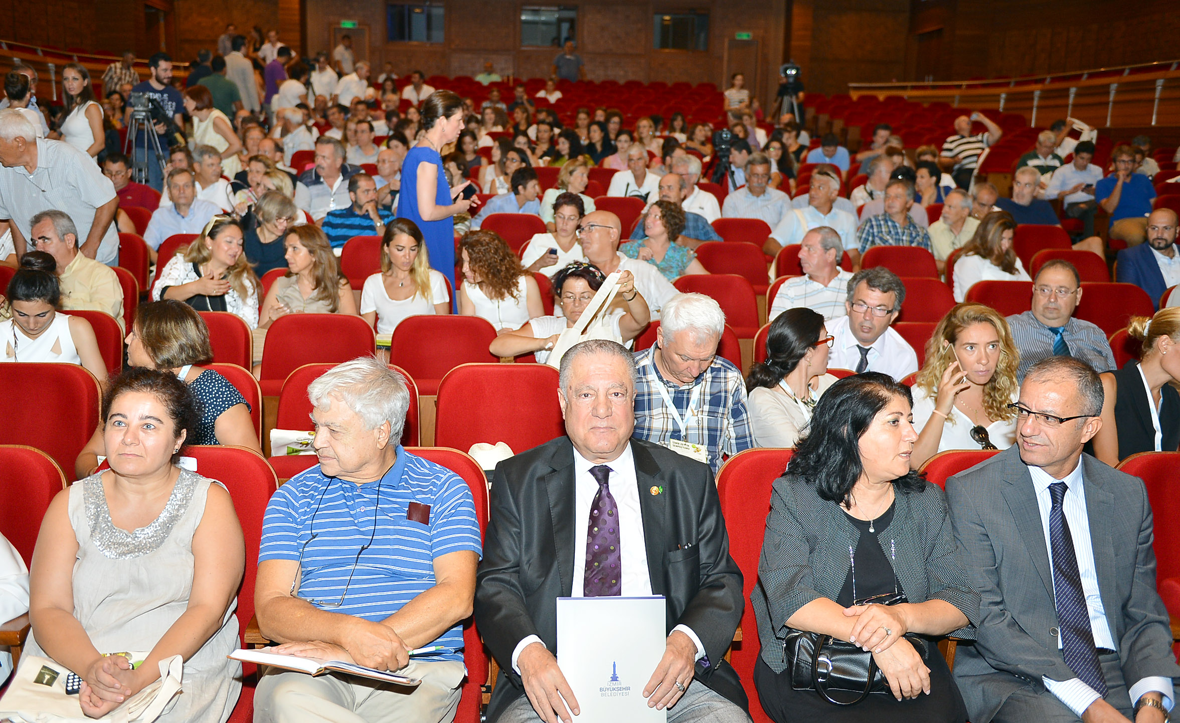 Masada “zeytin” var