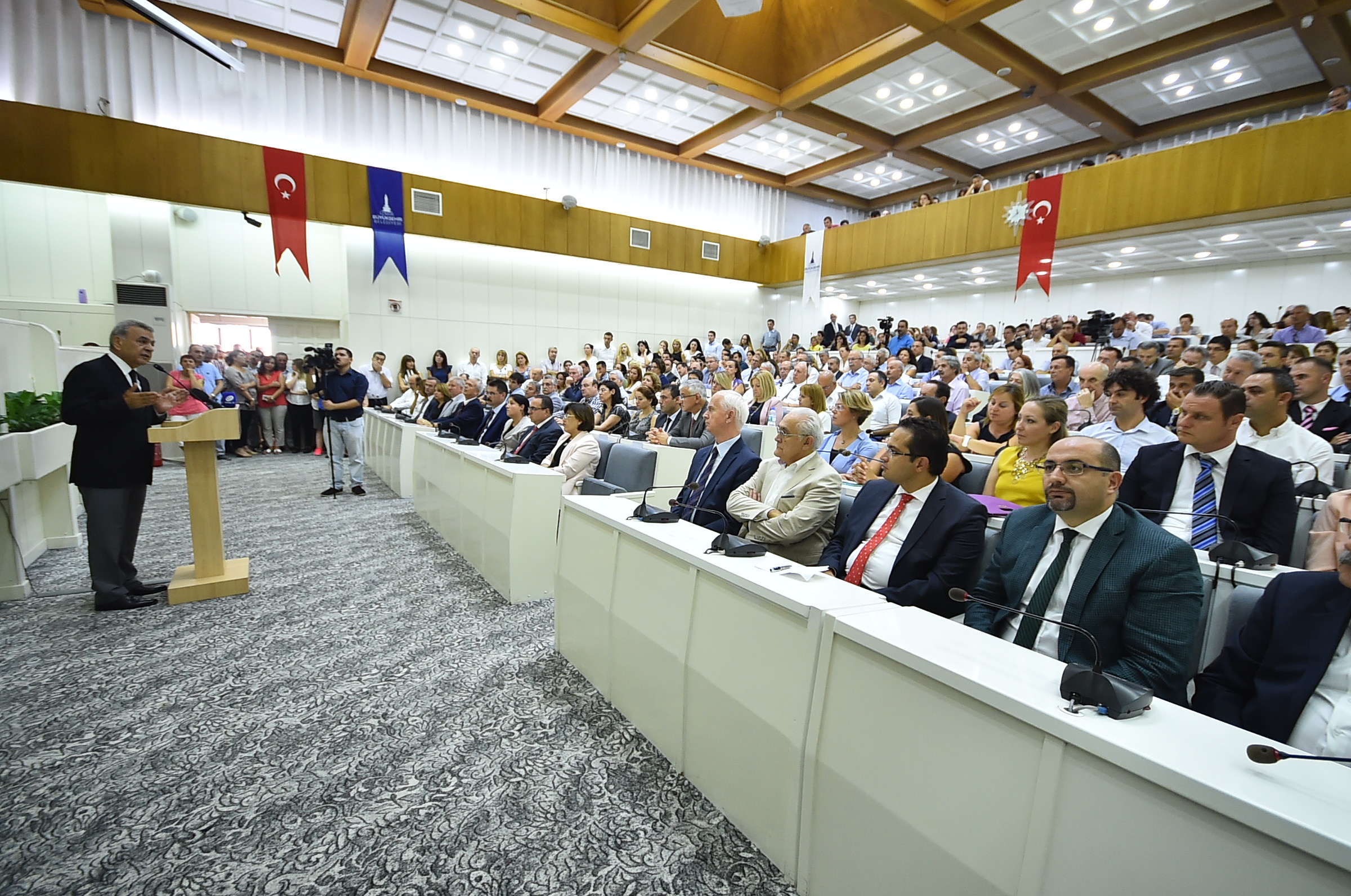 Başkan Kocaoğlu’nun bayram dileği “barış” oldu