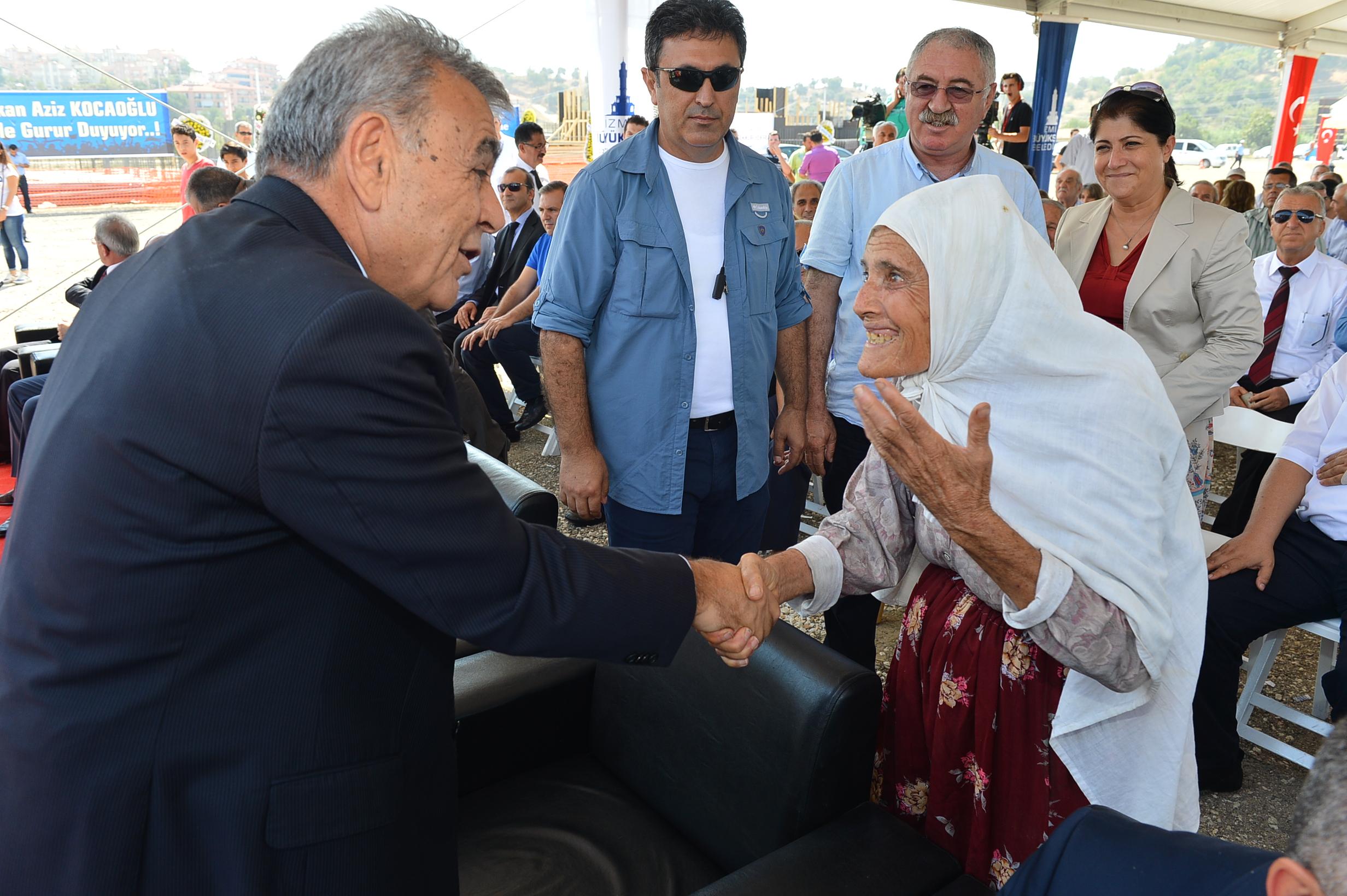 Tire'de çifte bayram