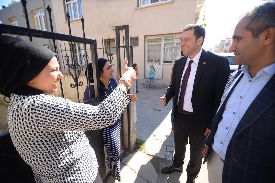 Güçlü hükümetler güçlü çalışmalar yapar