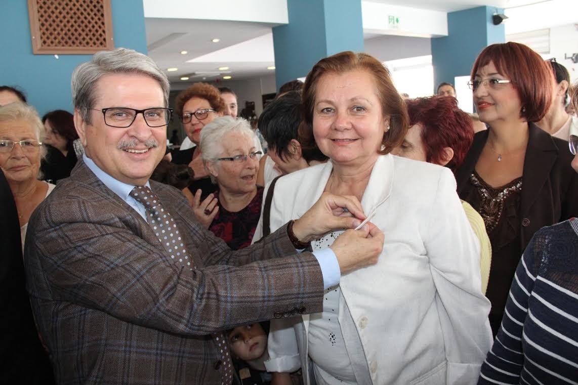 BUGÜNÜ KURAN KADINLARIMIZ YARINI DA İNŞAA EDECEK