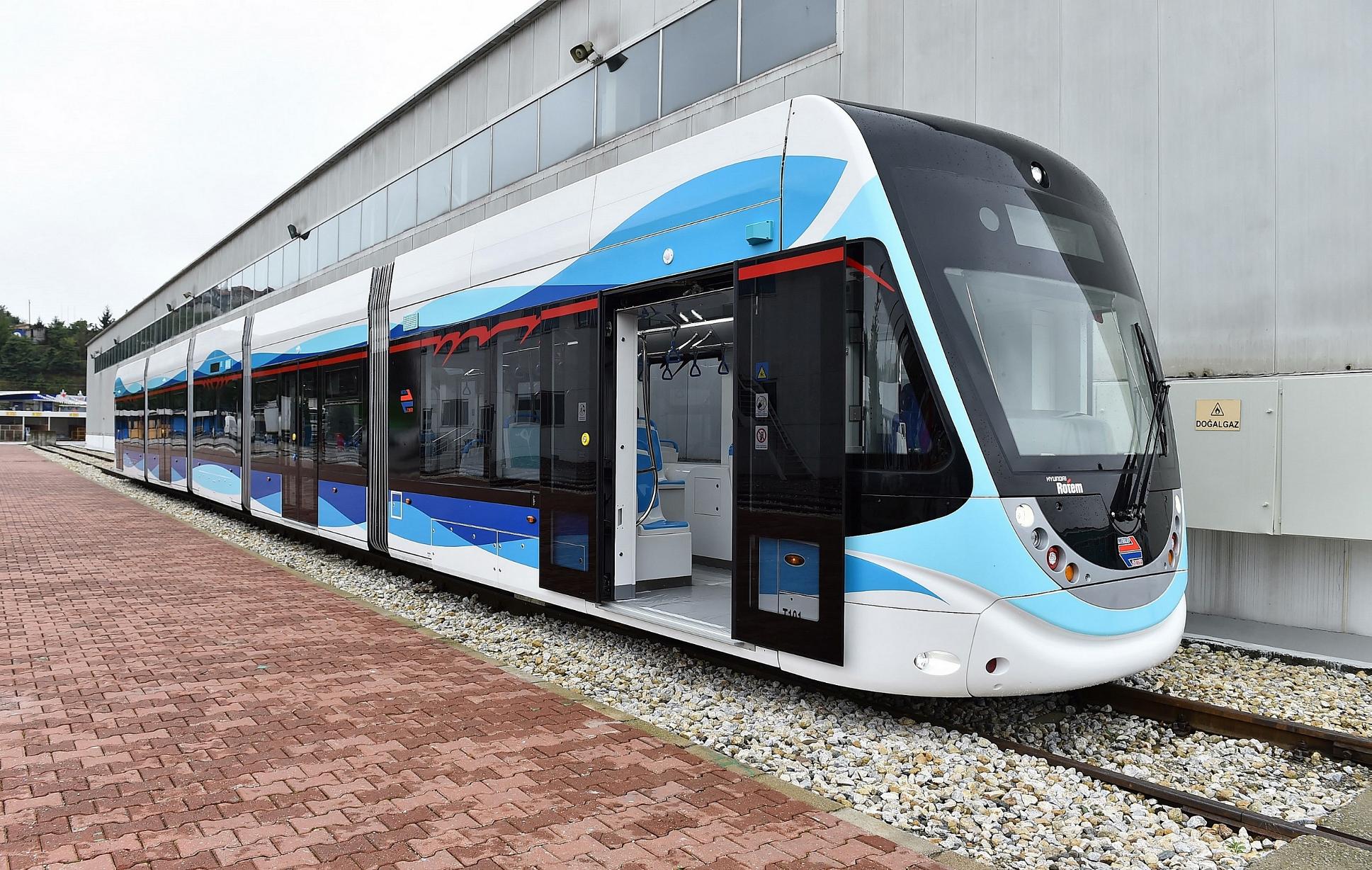 Tramvaya İzmir imzası