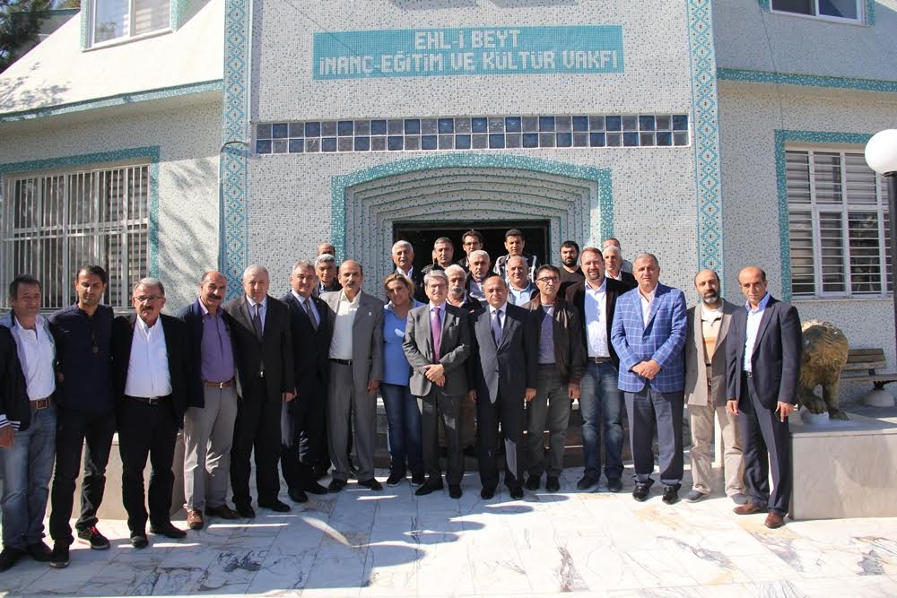 AŞURE GÜNÜ MAZLUMLARIN ZALİMLERİ MUTLAKA ALT EDECEKLERİNİN SEMBOLÜDÜR