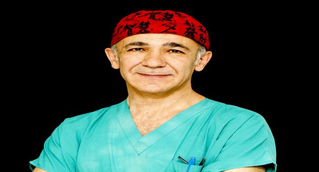 HEM DOĞAL, HEM GÜZEL GÖRÜNÜMLÜ MEME AMELİYATLARININ  İNCELİKLERİ