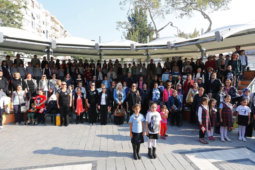 Konaklı çocuklar Ata’sını unutmadı