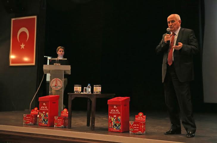 Minik yüreklere çevre eğitimi