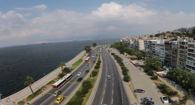 Mustafa Kemal Sahil Bulvarı’nda  geçici trafik düzenlemesi