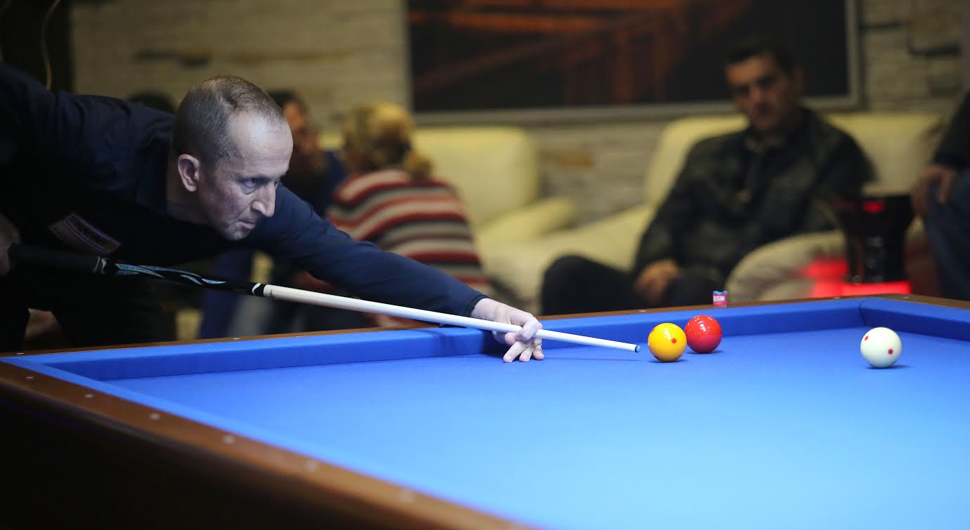 Bilardo tutkunları Karşıyaka’da buluştu