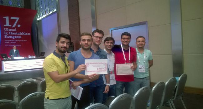 Dahiliye Kliniği’ne En İyi Deneysel Çalışma Ödülü…