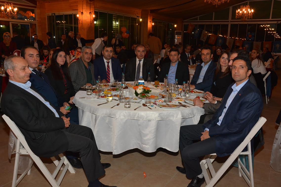 Delican: “İzmir 2019’da CHP’nin yükünü sırtından silkeleyerek atacaktır”