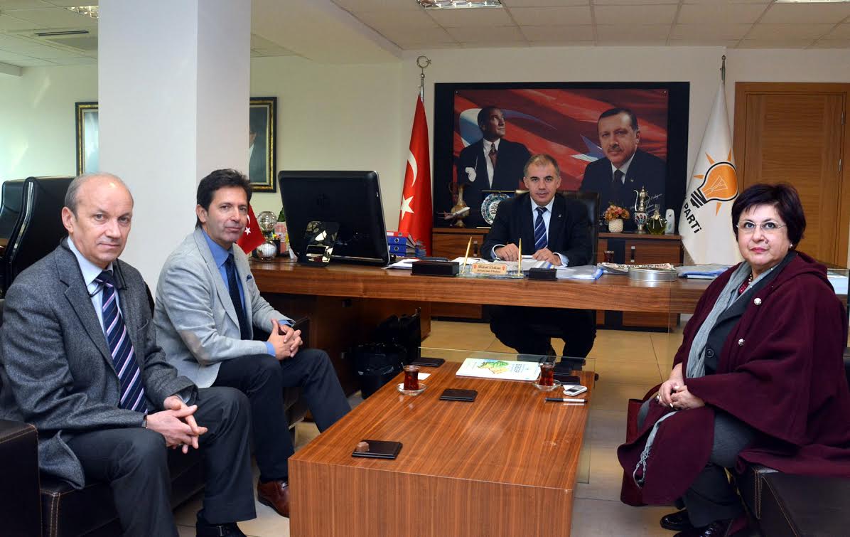 BAŞKONSOLOS TSAKİRİS’DEN AK PARTİ'YE ZİYARET