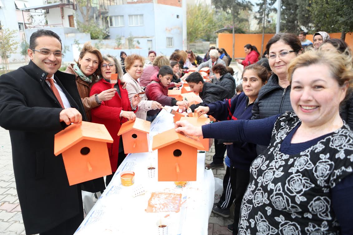 “Dünyayı turuncuya boyayalım: şiddet son bulsun”