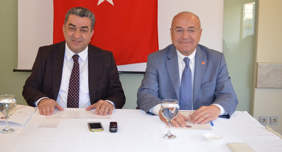 SERTER KAVALAR LEHİNE ADAYLIKTAN ÇEKİLDİ