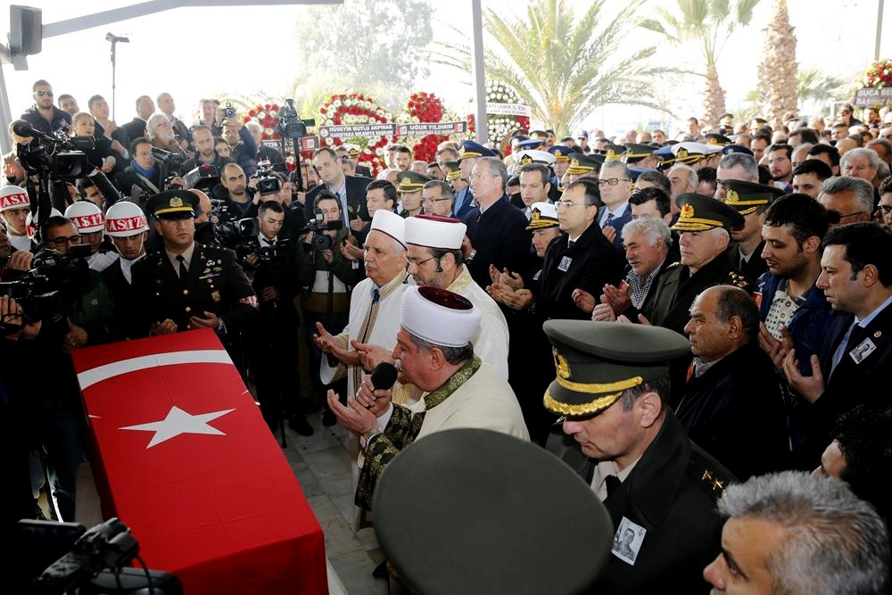 Şehit Piyade Er Gürkan Necati Yenikapı İzmir'de Son Yolculuğuna Uğurlandı