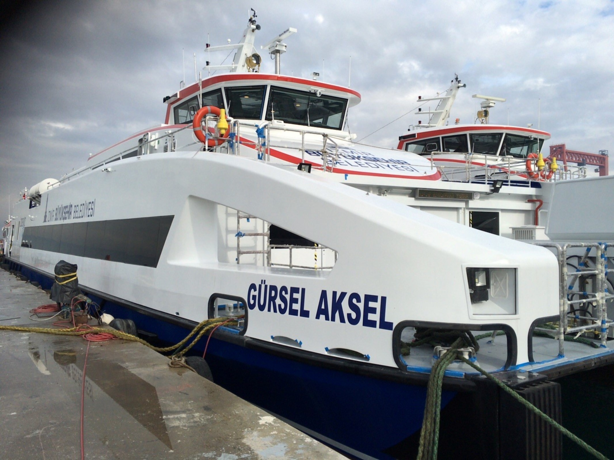 Sıra geldi Gürsel Aksel'e