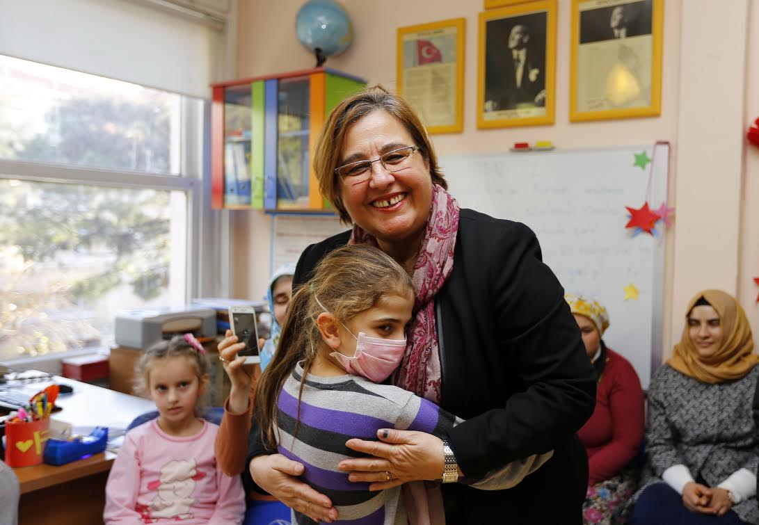 Minik hastalara moral oldu