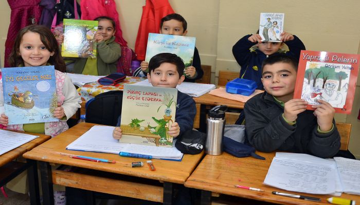 Çocuklar okusun diye!.