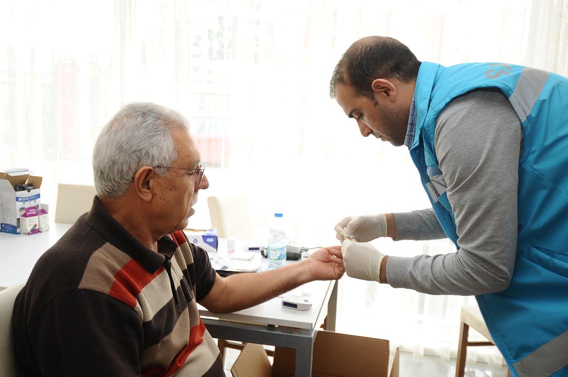 Karşıyakalılar ‘şeker’e karşı bilinçleniyor