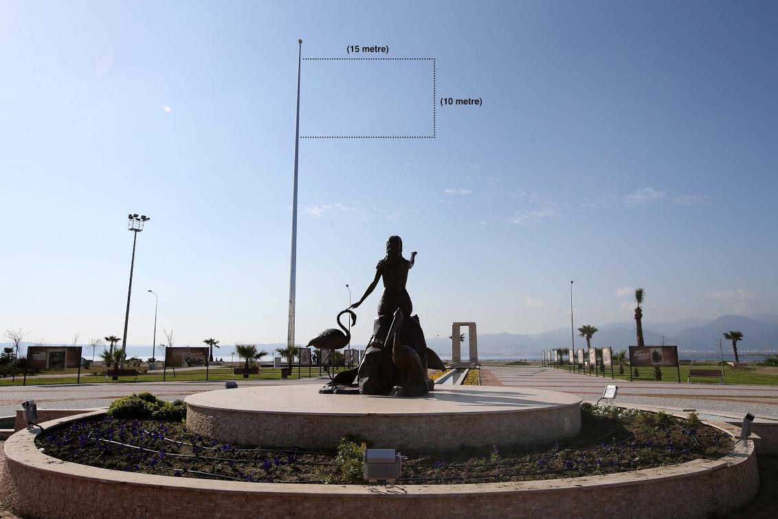 Körfez’in en büyük bayrağı Karşıyaka’da dalgalanacak