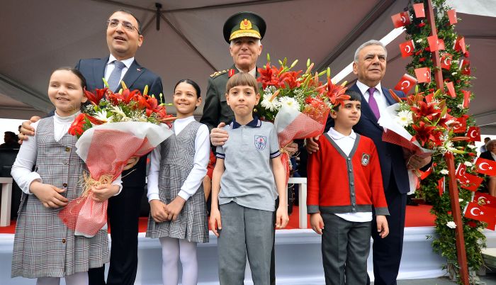 İzmir’de Bayram coşkusu