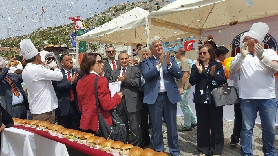 Çeşme’de Turizm Haftası Kutlamaları Başladı
