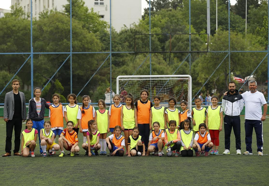 Konak’ın kızları ablalarının izinde