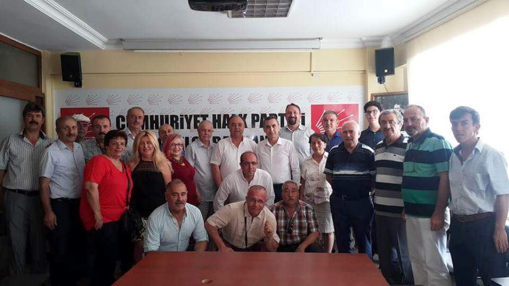 BAYRAMDA, CHP İZMİR YOLLARDA