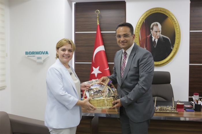 Selin Sayek Böke’den Bornova’ya tam not