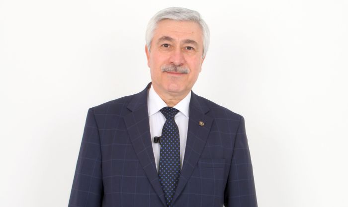 Ege Üniversitesi Rektörlüğü'ne Cüneyt Hoşcoşkun atandı