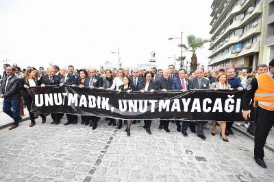 İzmir “Ata’sı için” yürüyecek