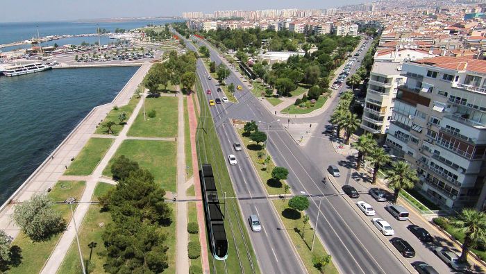 Atakent’te “geçici” tramvay düzenlemesi