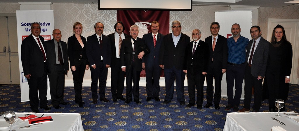 Onlar artık sosyal medya uzmanı!