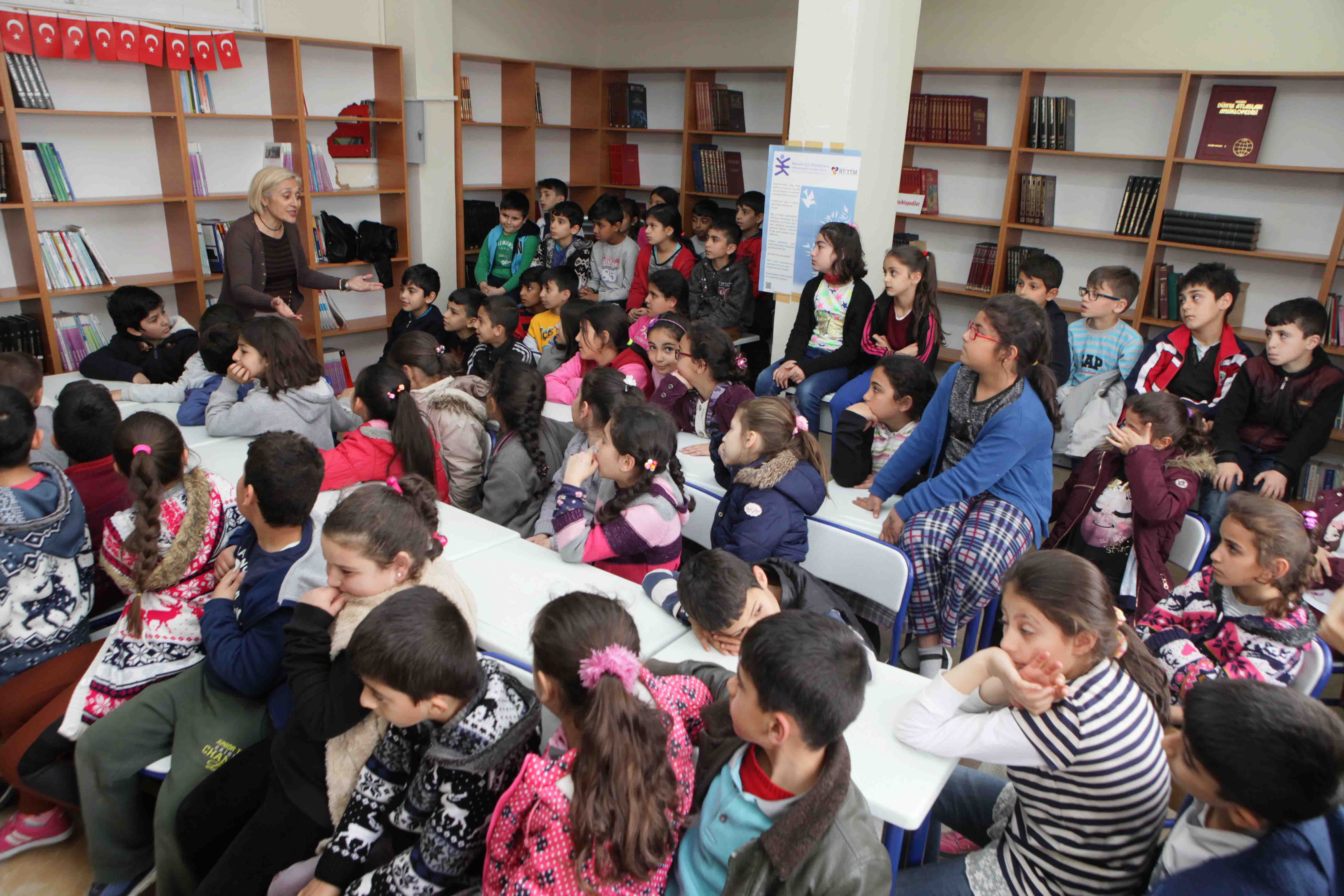 Yazarlar anlattı çocuklar dinledi