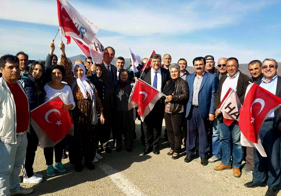 “Hem Cumhurbaşkanı hem parti genel başkanı!”