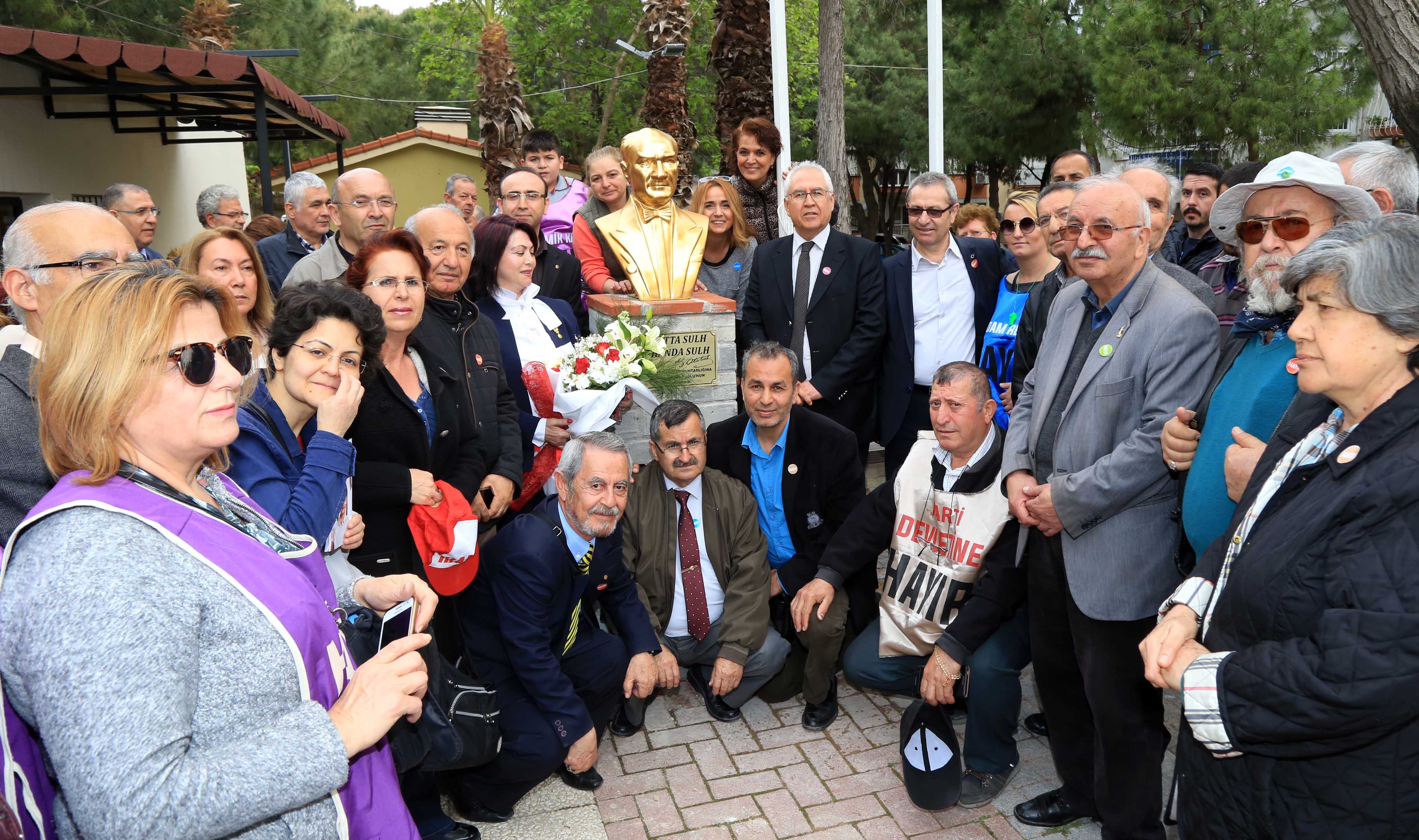 “Hayır diyerek ülkemizi hep beraber hayırlı günlere taşıyalım”
